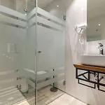 Dom Luis Flats *