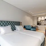 Dom Luis Flats