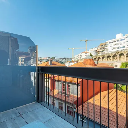 Apartman Dom Luis Flats