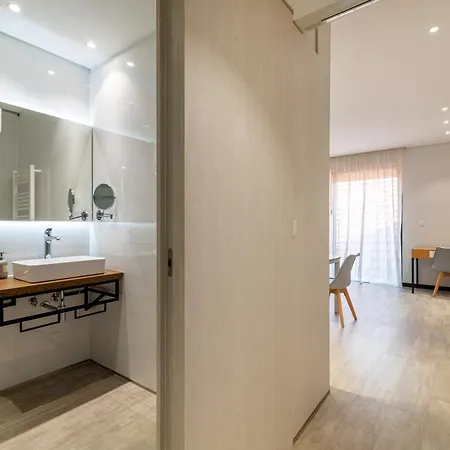 Apartman Dom Luis Flats *