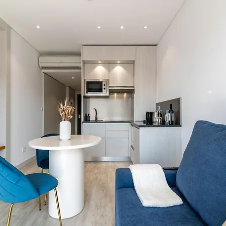 Apartman Dom Luis Flats *