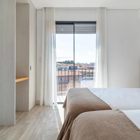 Apartman Dom Luis Flats