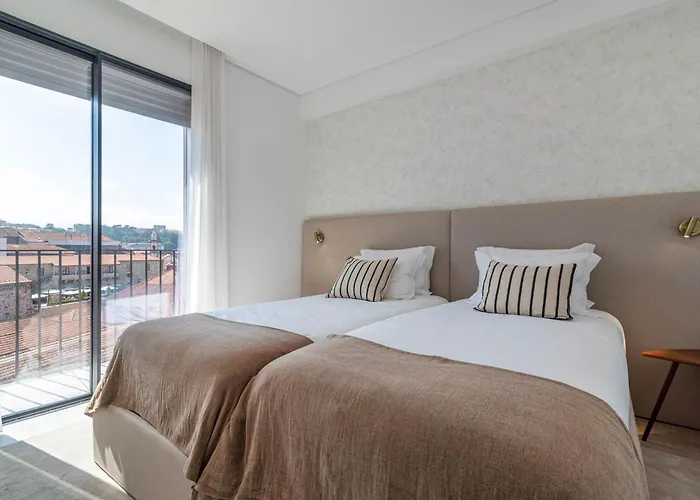 Dom Luis Flats 公寓 *