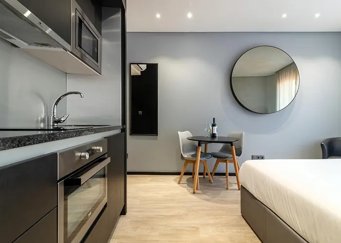 Dom Luis Flats * 加亚新城