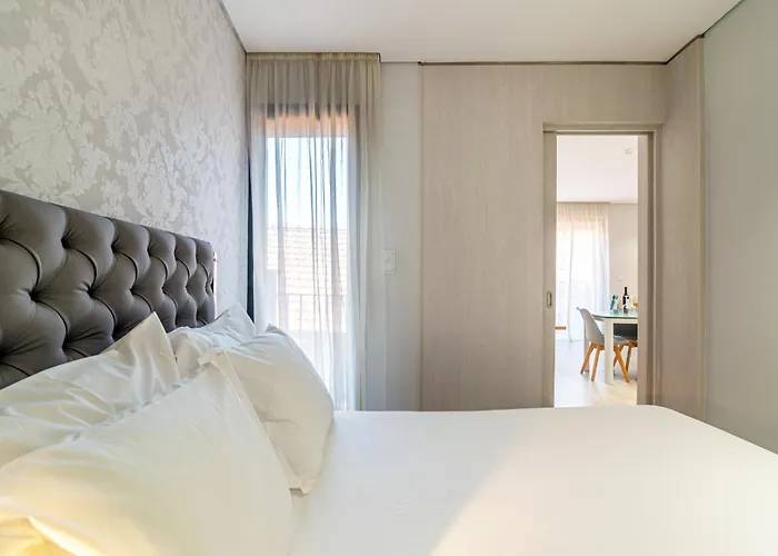 דירה Dom Luis Flats