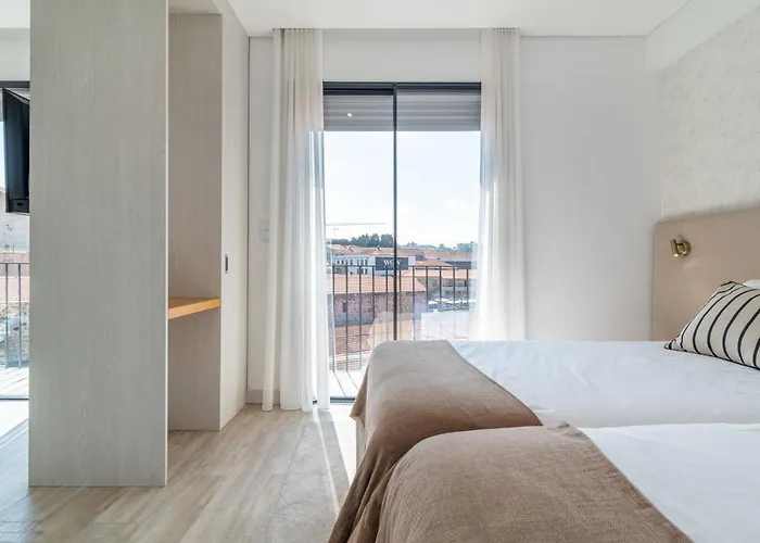 דירה Dom Luis Flats