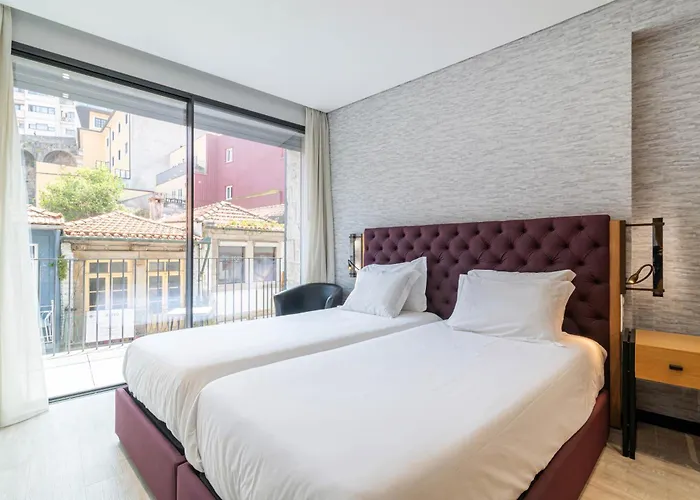 Dom Luis Flats * 加亚新城