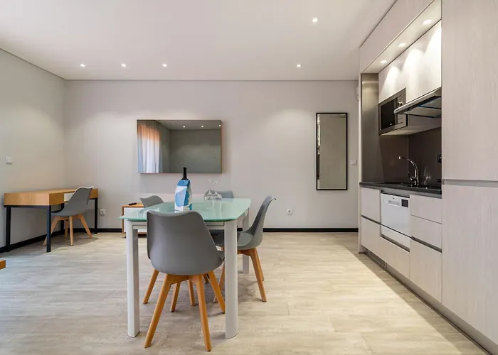 דירה Dom Luis Flats